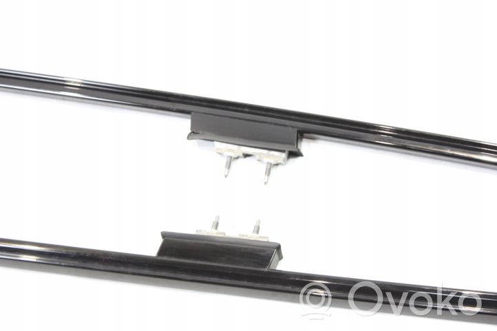 BMW X7 G07 Roof bar rail 