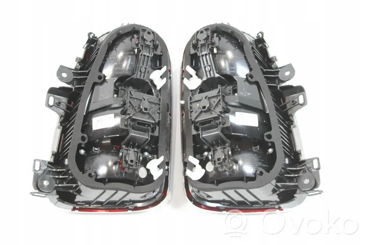 Mini Cooper Countryman F60 Rear/tail lights set 9477154