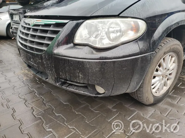 Chrysler Voyager Front bumper 