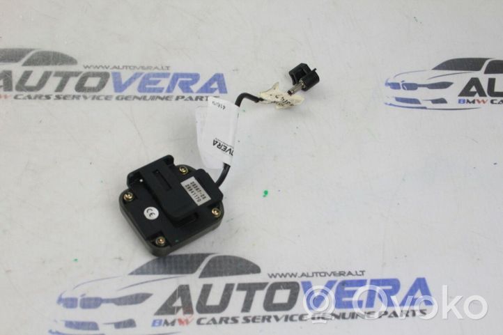 BMW 3 E46 Antenna GPS 8374297