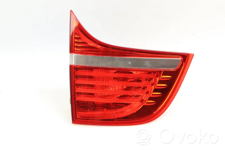 BMW X6 M Lampy tylnej klapy bagażnika 7179987