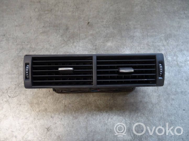 Audi A4 S4 B7 8E 8H Griglia di ventilazione centrale cruscotto 8E0820951H