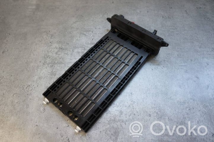 Audi A8 S8 D4 4H Radiateur électrique de chauffage auxiliaire 4H0819011