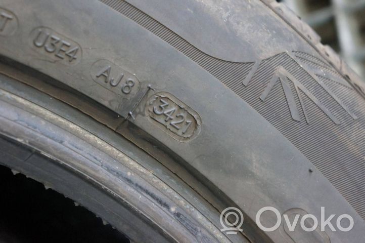 Chrysler 300 - 300C R18 summer tire 