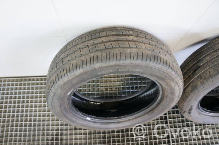 Chrysler 300 - 300C R18 summer tire 