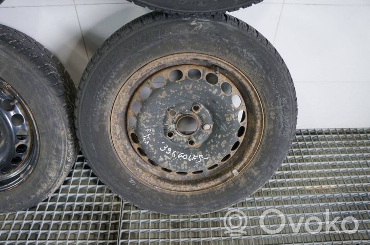 Volkswagen Golf V Cerchione in acciaio R15 