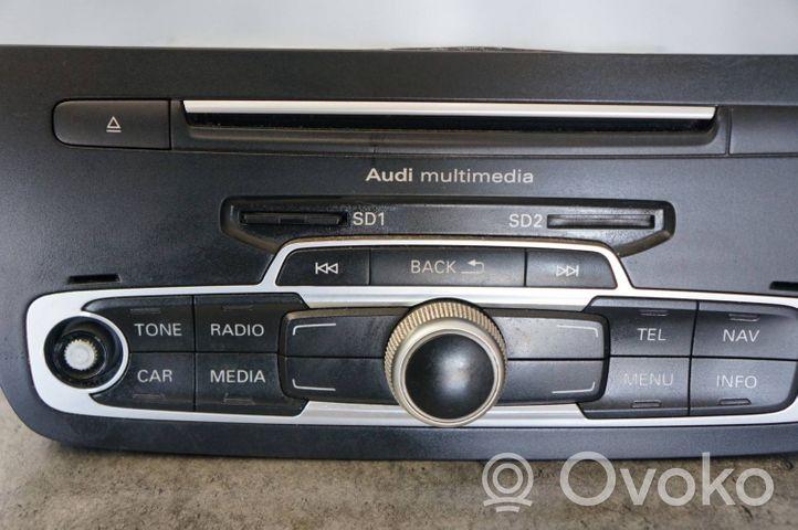 Audi Q3 8U Panel / Radioodtwarzacz CD/DVD/GPS 8U1035192A