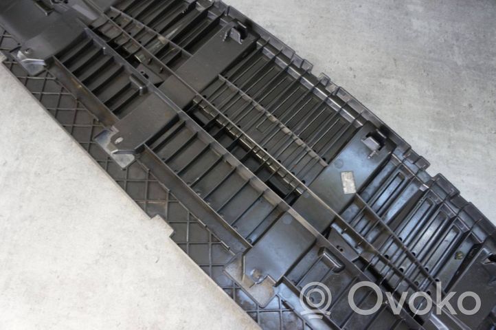 Audi Q3 8U Pare-chocs 8U0807233E