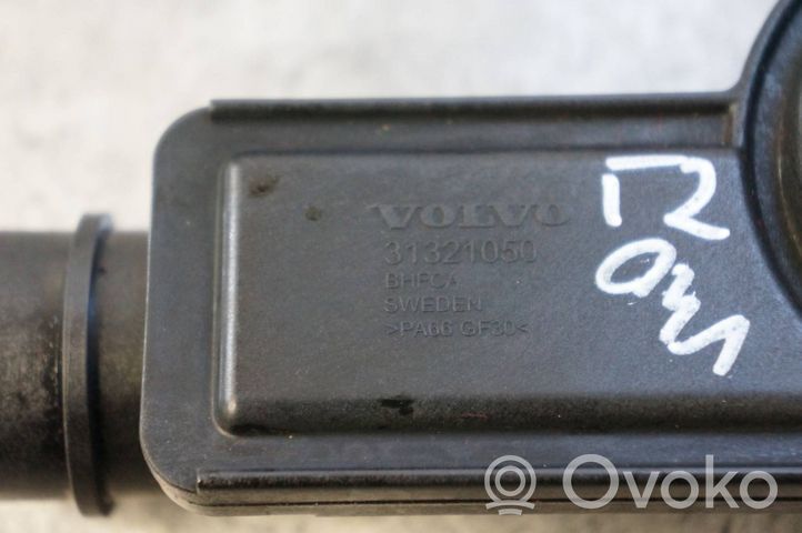 Volvo V40 Pompa dell’olio 31321050