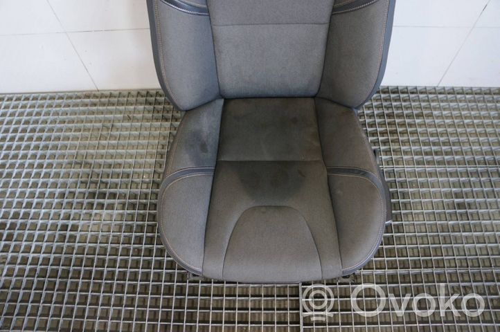 Volvo V40 Cross country Front driver seat 