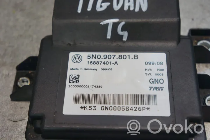 Volkswagen Tiguan Modulo di controllo del freno a mano 5N0907801B