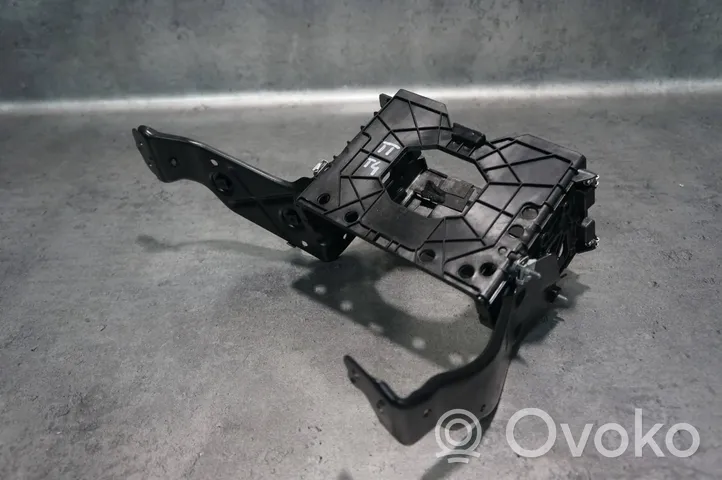 Audi TT TTS Mk2 Panelė 8J0858005E