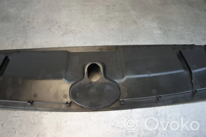 Audi TT TTS RS Mk3 8S Rivestimento della modanatura della chiusura del vano motore/cofano 8S0807081