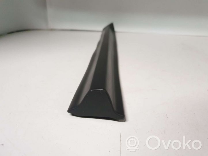 Nissan Murano Z50 Rivestimento portiera posteriore (modanatura) 82870CA000