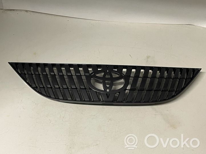 Toyota Solara Grille calandre supérieure de pare-chocs avant 53111AA070