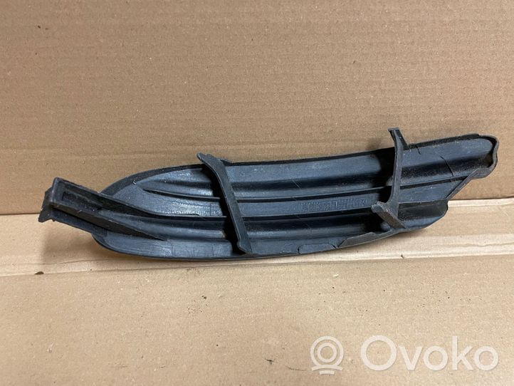 Toyota Camry Grille inférieure de pare-chocs avant 5212733020