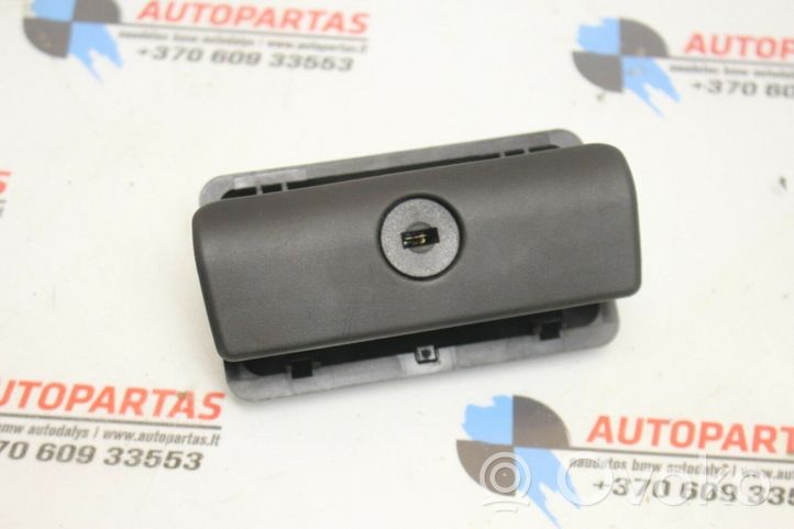 BMW 1 E81 E87 Coque console cache volant, colonne de direction 8163018