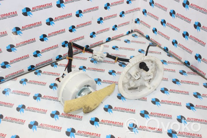 BMW 6 F12 F13 Bomba interna de combustible 7260636