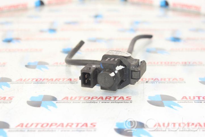 BMW 6 F06 Gran coupe Turbo solenoid valve 761263202