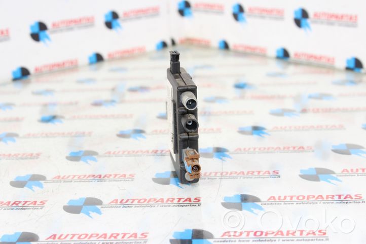 BMW X5 E53 Amplificatore antenna 6906070