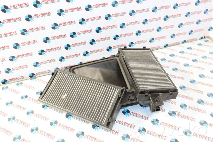 BMW X5 E70 Coperchio scatola del filtro dell’aria 64316945575