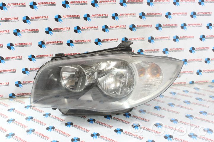 BMW 1 E81 E87 Lampa przednia 7249651