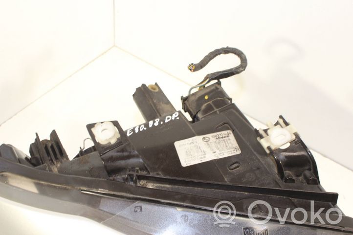 BMW 3 E92 E93 Lampa przednia 6942724