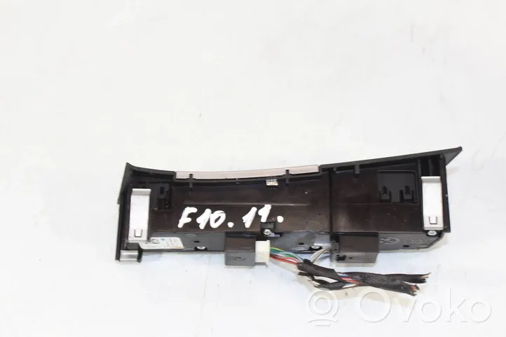 BMW 5 F10 F11 Antipraslidimo/ sukibimo (ASR) jungtukas 9197921