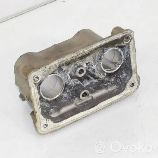 BMW 5 F10 F11 Other cylinder head part 7605104