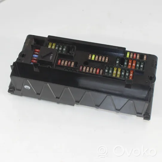 BMW 5 GT F07 Module de fusibles 9210861