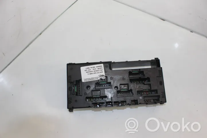 BMW 5 GT F07 Module de fusibles 9210861