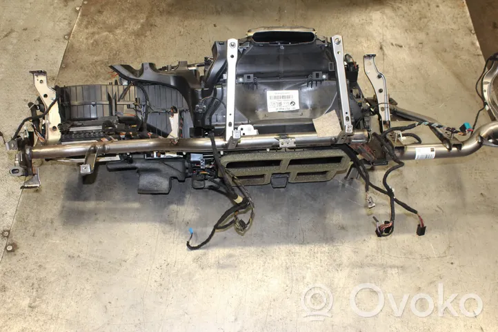 BMW 2 F22 F23 Nagrzewnica / Komplet 9325141