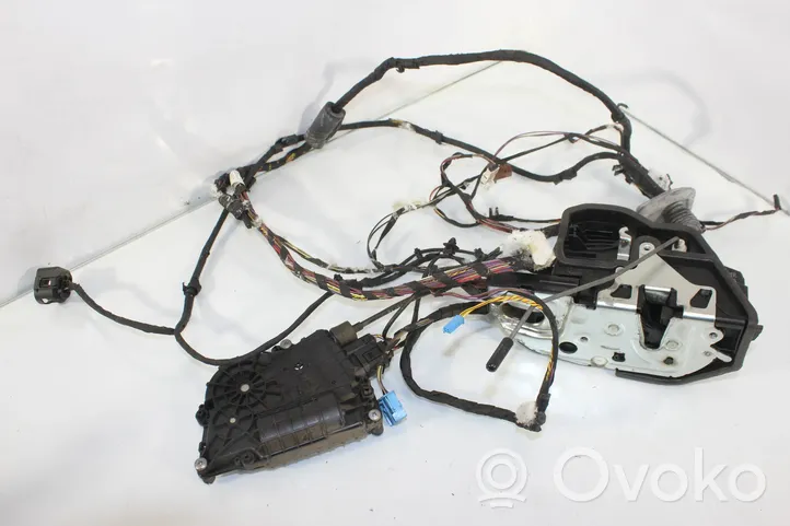 BMW 7 F01 F02 F03 F04 Moteur de centralisation serrure de porte arrière 7185688