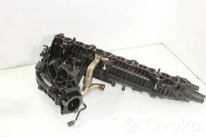 BMW 5 F10 F11 Collecteur d'admission 7800088