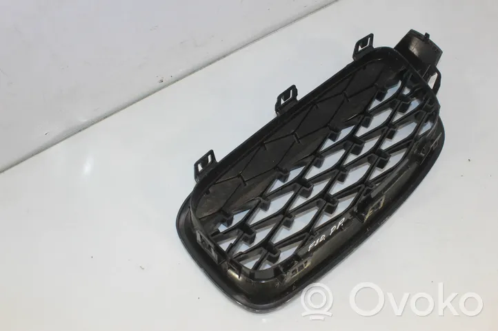 BMW 3 F30 F35 F31 Grille calandre supérieure de pare-chocs avant 