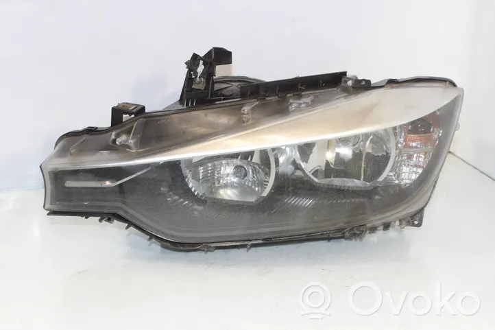 BMW 3 F30 F35 F31 Lampa przednia 63117259539