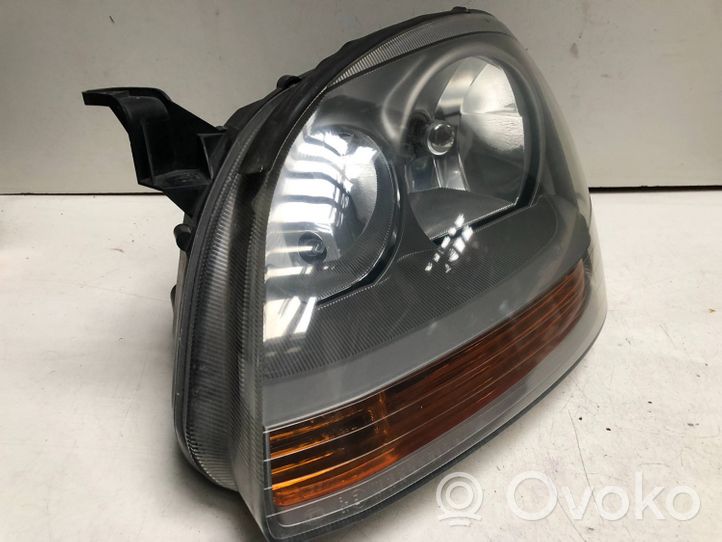 Nissan Almera Tino Headlight/headlamp tino2l