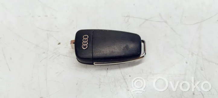 Audi A3 S3 8V Užvedimo raktas (raktelis)/ kortelė 8V0837220