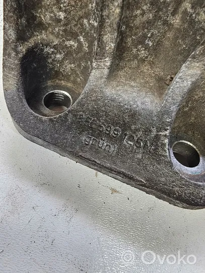 Audi A6 S6 C6 4F Support de différentiel arrière 8E0599125M