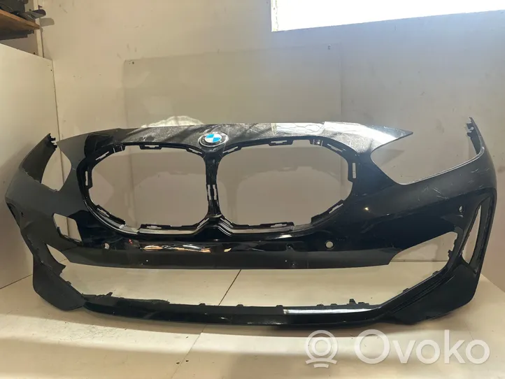 BMW 1 F40 Grotelės viršutinės 51118070928