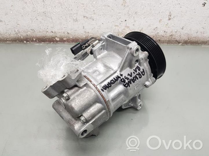 Renault Arkana Compressore aria condizionata (A/C) (pompa) 926004536R