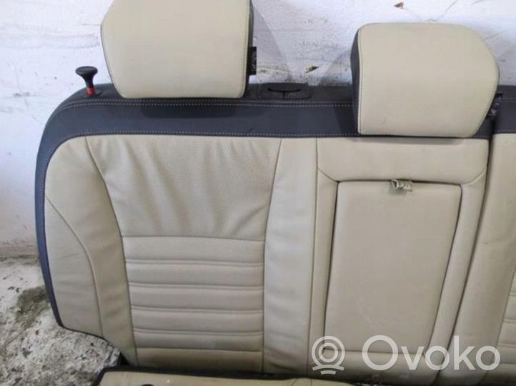 SsangYong Tivoli Asiento trasero 