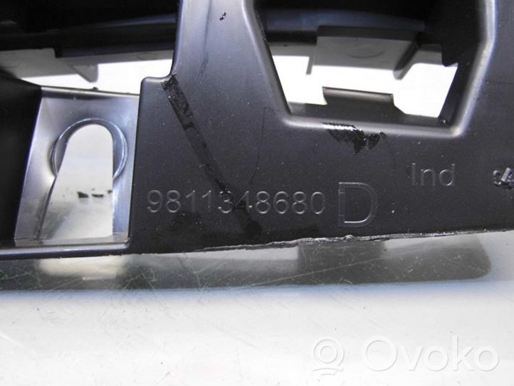 Peugeot 5008 II Podpora mocowania półki bagażnika 9811348680