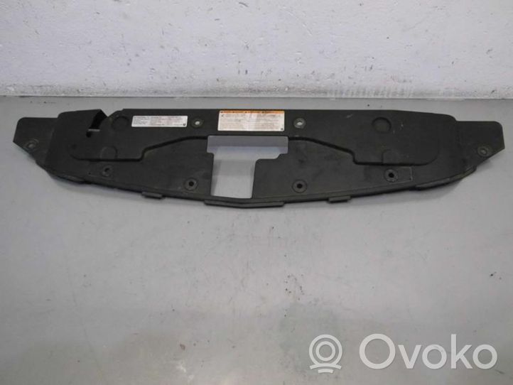 Chevrolet Orlando Rivestimento della modanatura della chiusura del vano motore/cofano 