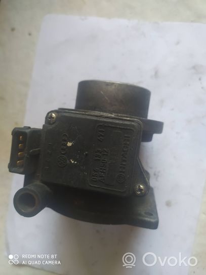 Audi A6 S6 C4 4A Mass air flow meter 054133471