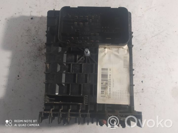 Volkswagen Touran I Module de fusibles 1K0937125