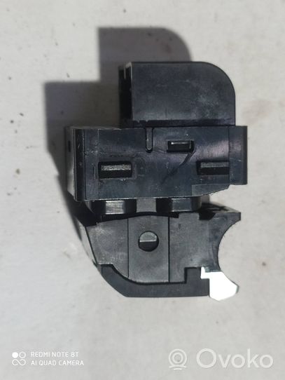 Audi A4 S4 B9 Tailgate opening switch 4M0959831A