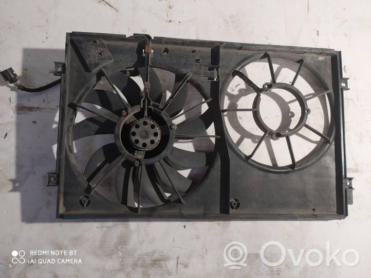 Audi A3 S3 A3 Sportback 8P Convogliatore ventilatore raffreddamento del radiatore 1K0121207T