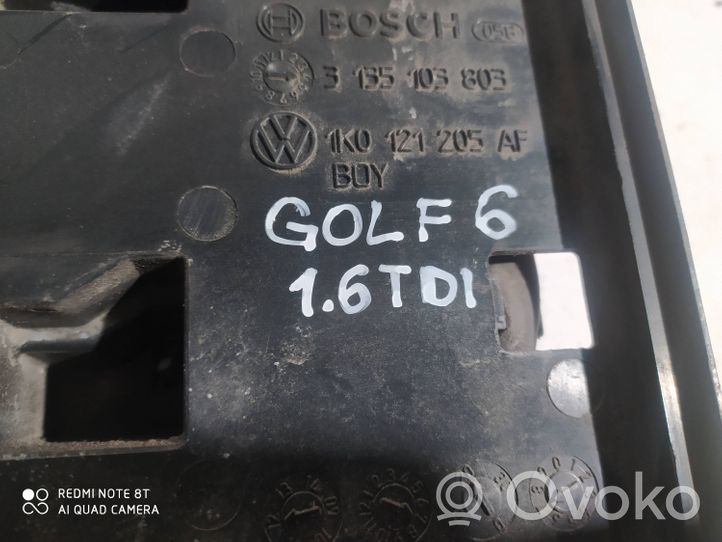 Volkswagen Golf VI Диффузор 1K0121205AF