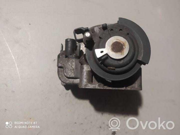 Audi A4 S4 B5 8D Valvola a farfalla 058133063M